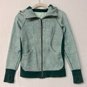 Lululemon Scuba Hoodie *Classic Green Cotton Fleece. Size 4